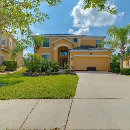 5 Bedroom Private Pool Home In Veranda Palms